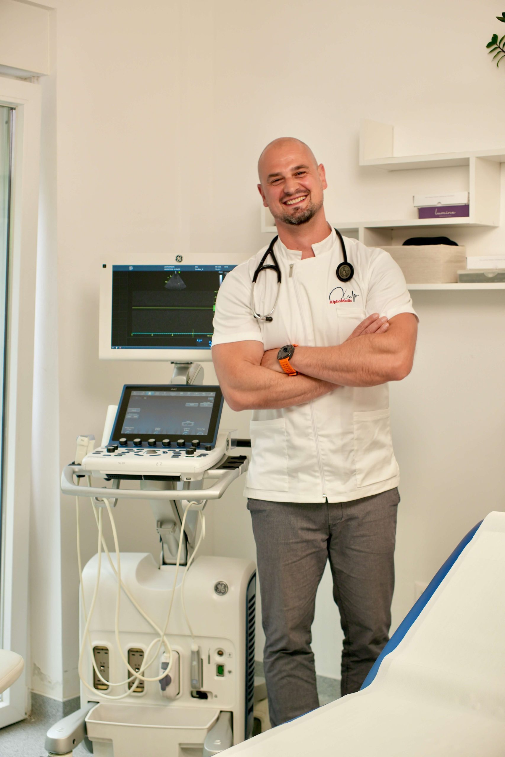 NOVO! Kompletan kardiološki pregled: pregled kardiologa, EKG i ultrazvuk srca, a preglede obavlja doc. dr. sc.  Dario Dilber 